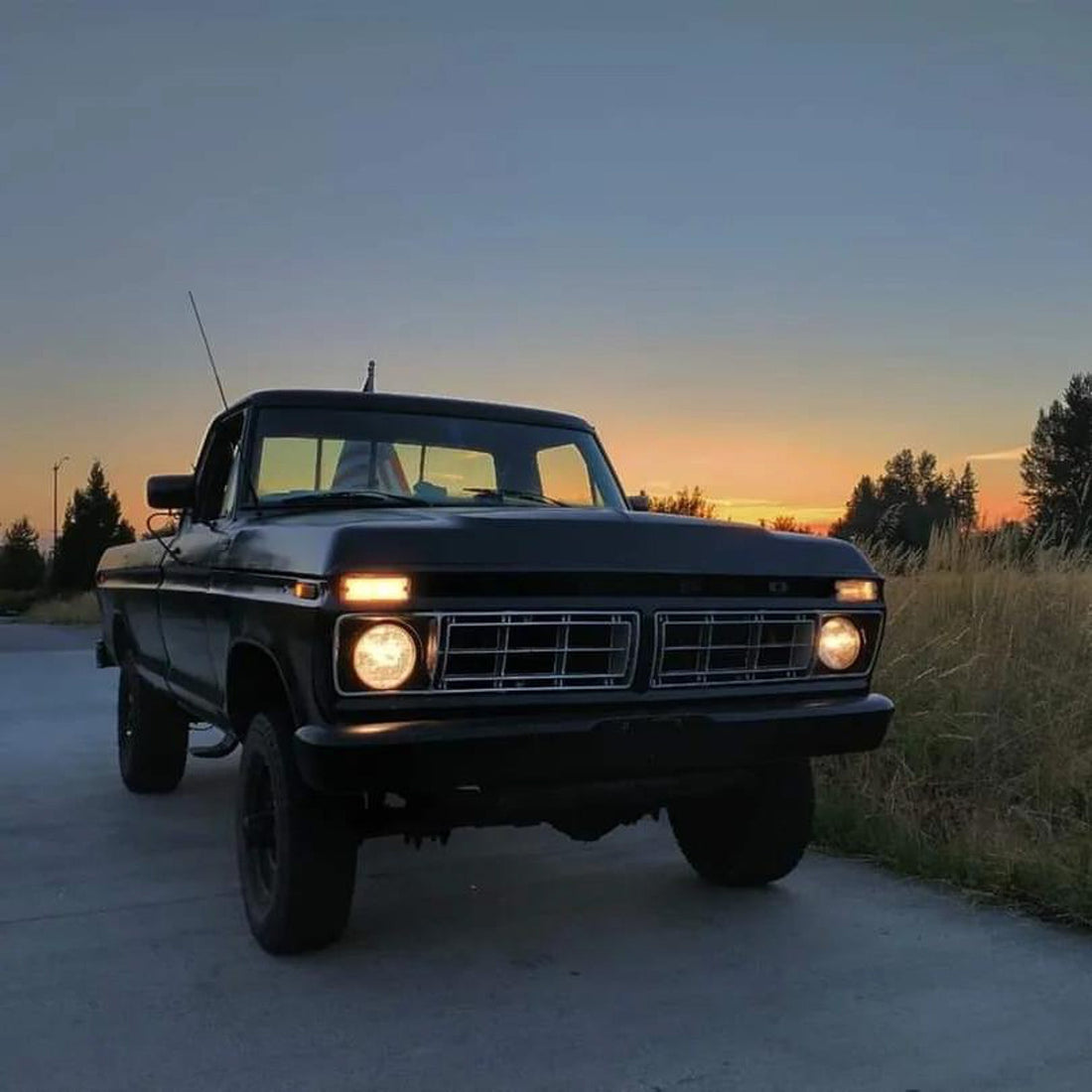 Dominick's '77 - BodyByHighboy